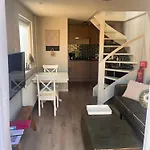 Beachhouse Noteboom, Omheinde Tuin Apartment *