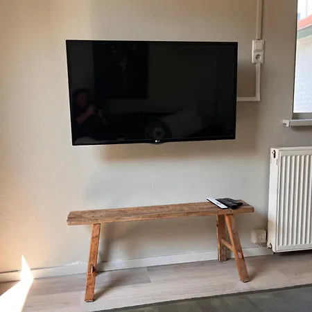 Beachhouse Noteboom, Omheinde Tuin *