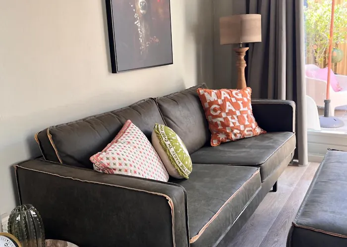 Beachhouse Noteboom, Omheinde Tuin ノールトウェイク