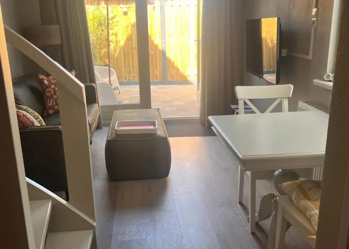 Beachhouse Noteboom, Omheinde Tuin Appartamento